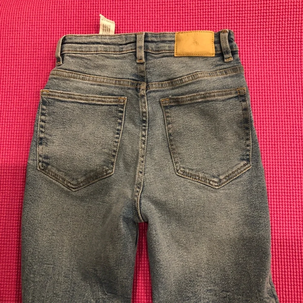 ZARA high rise jeans, size 0 - Picture 2 of 13